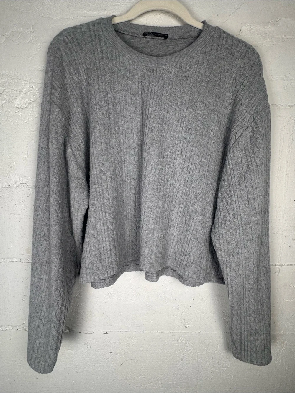 Zara Gray Cropped Ribbed Sweatshirt cable knit Cozy Sweater Soft Comfy Large